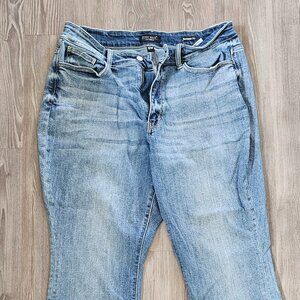 Judy Blue The Bleach Boys Midrise Boyfriend Jeans 16W